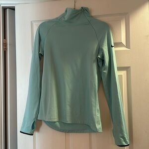 Nike pro drifit women’s long sleeve athletic